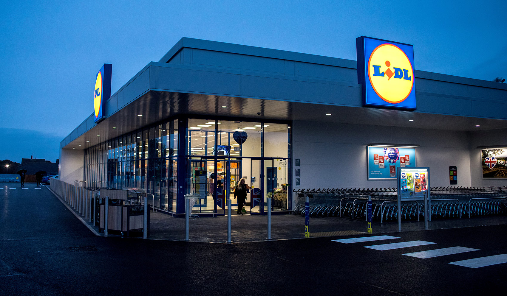 Lidl store entrance