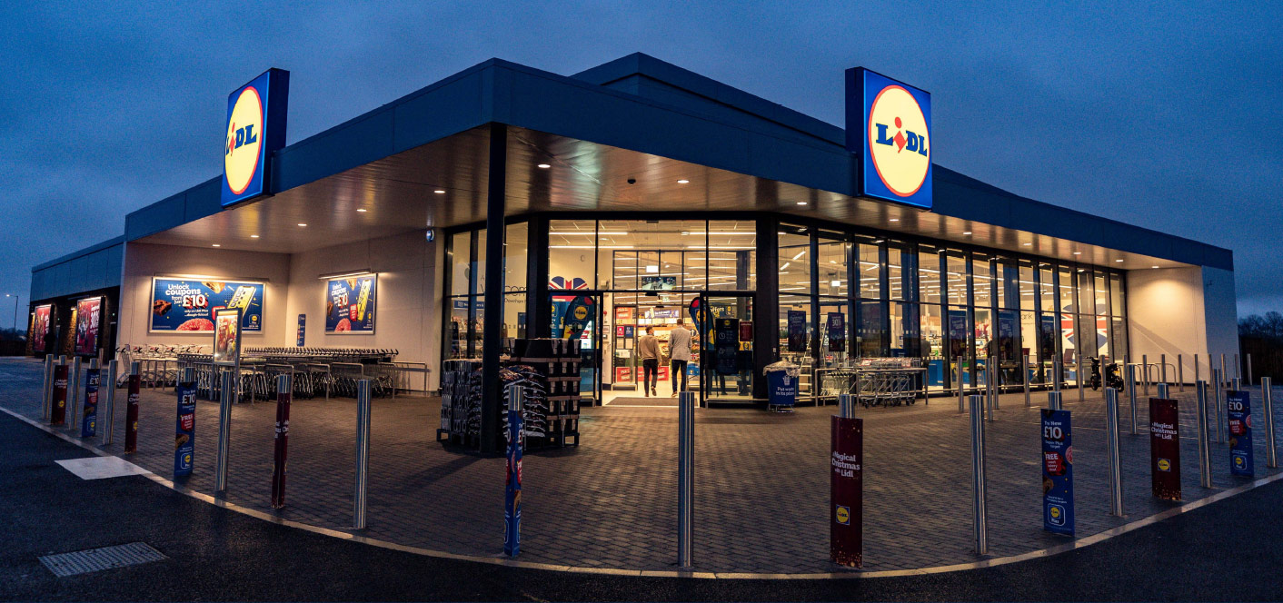 Lidl store entrance